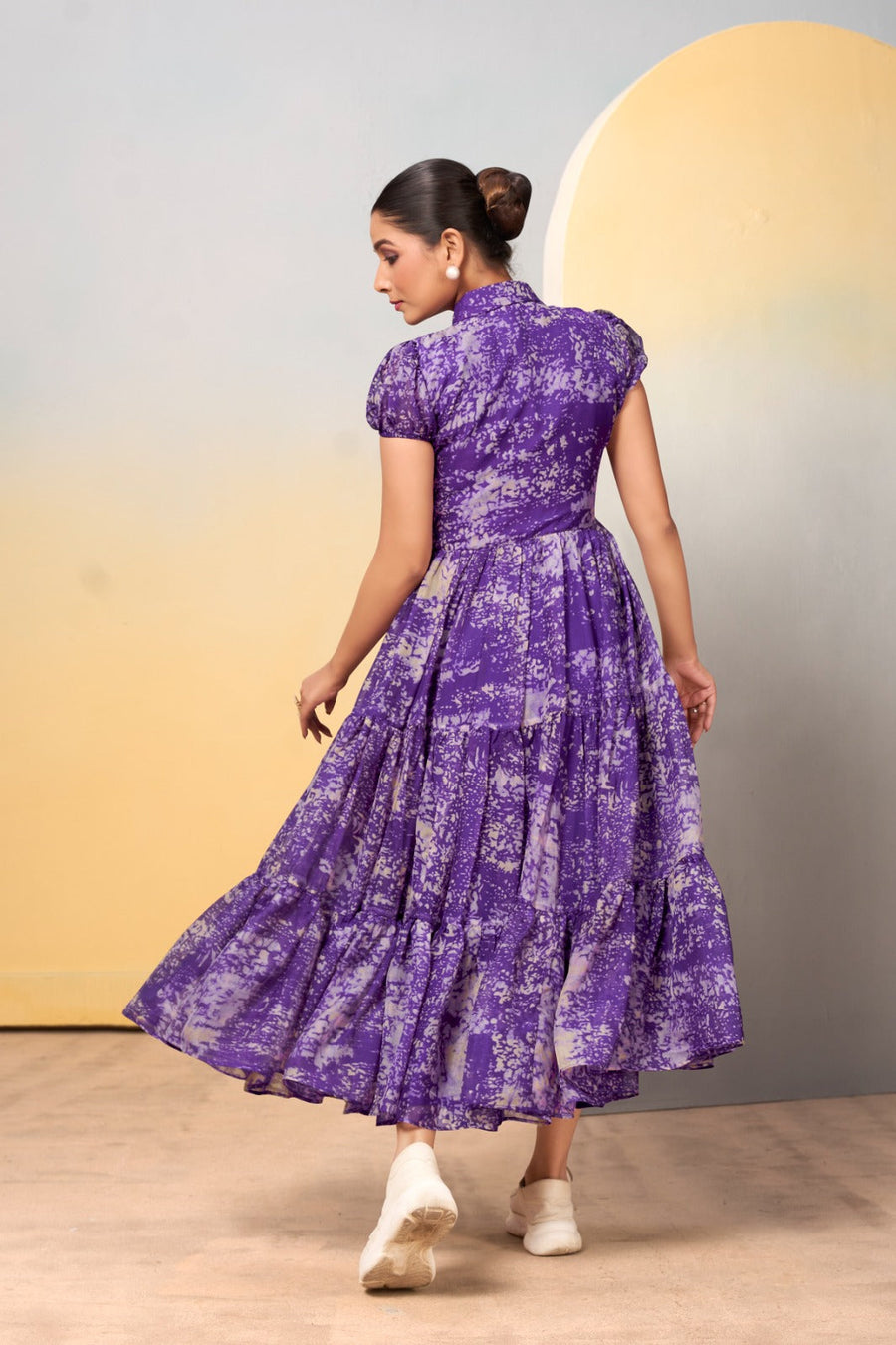 Saajida Trendy Style Collared Frock.