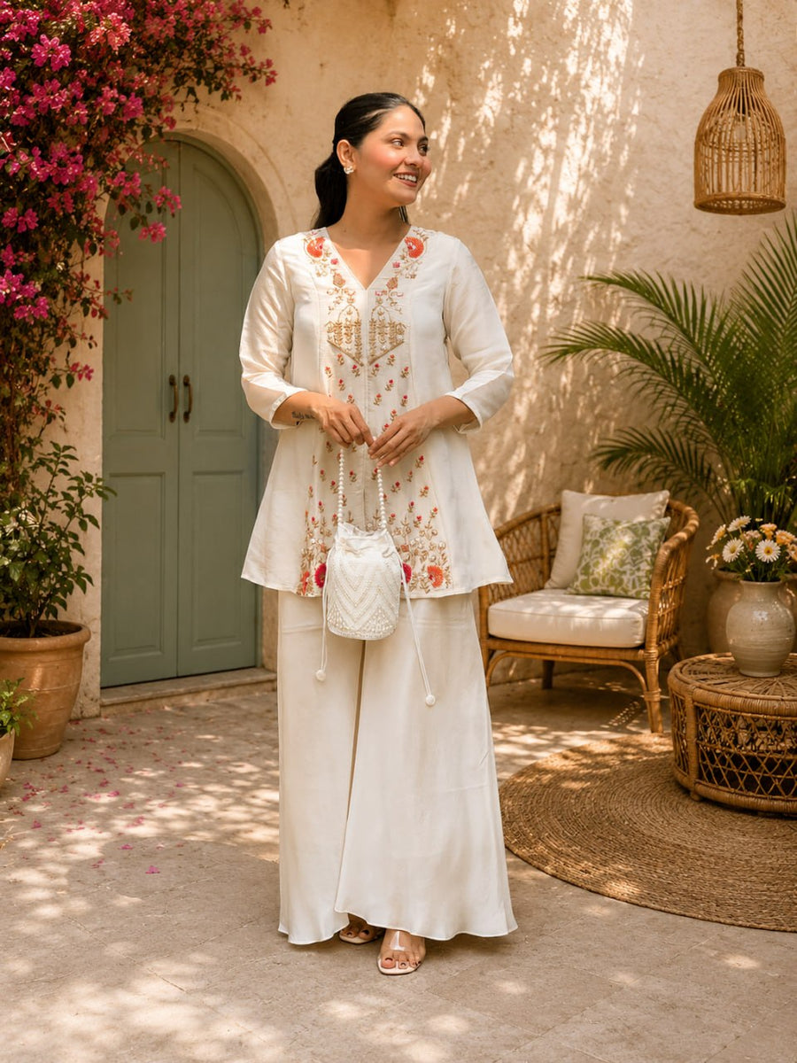 Elegant Floral Embroidered Kurta Set for Women