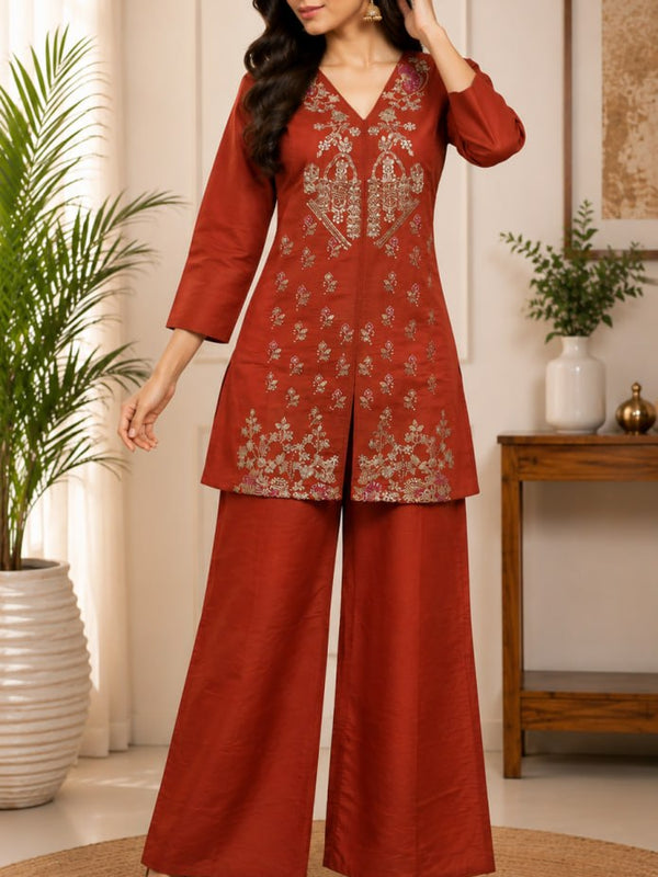 Elegant Floral Embroidered Kurta Set for Women