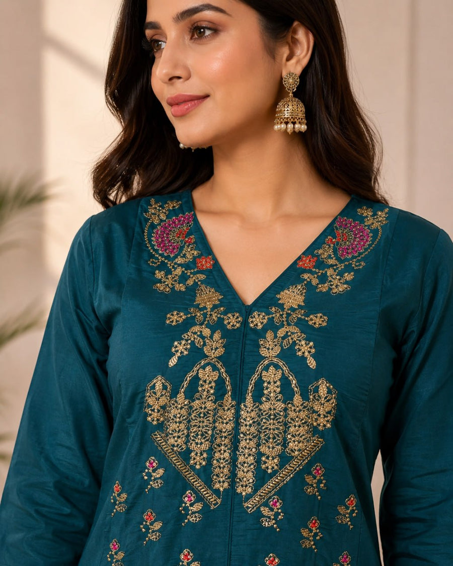 Elegant Floral Embroidered Kurta Set for Women