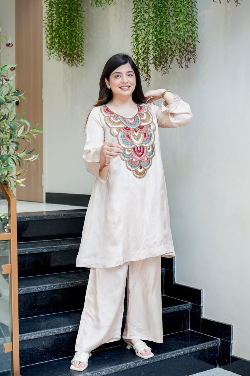 Luxury Kurta Sets | Women's Ethnic Fashion