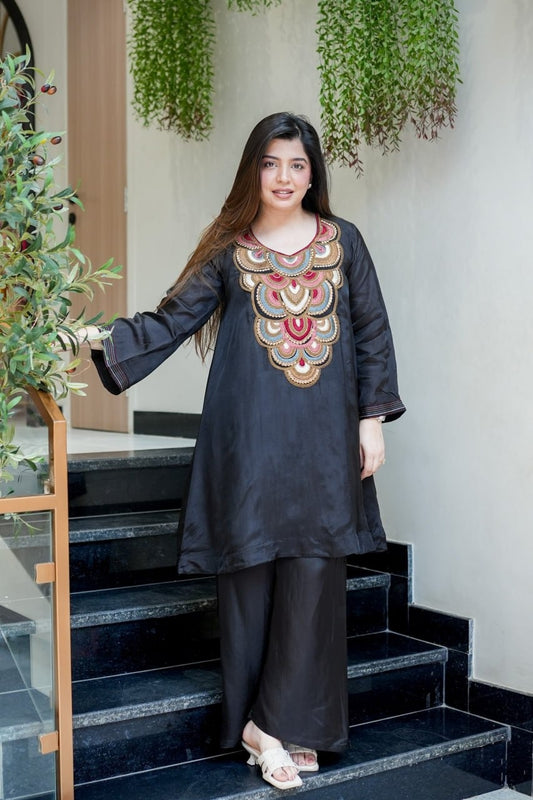 Luxury Women's Wardrobe kurti with pant