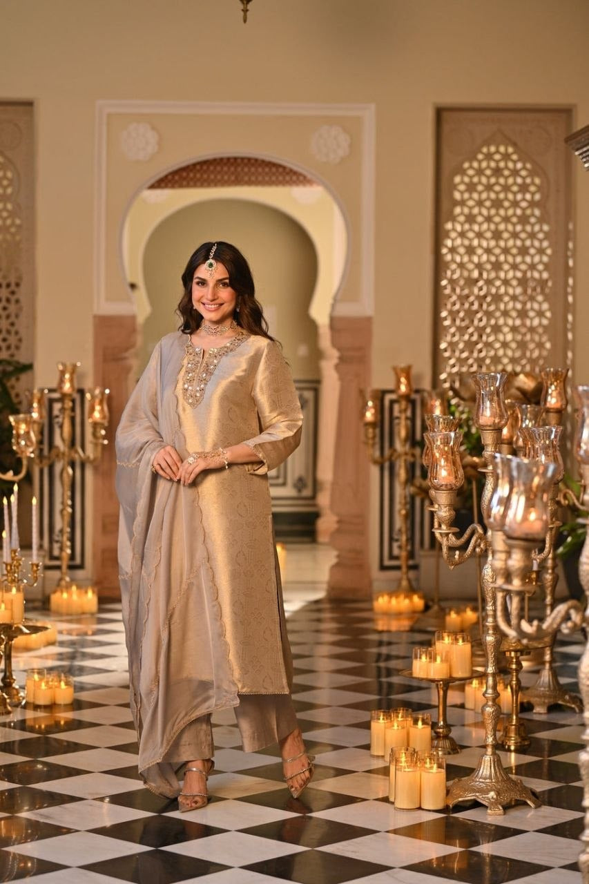 Designer Kurtis, Salwar Suits & Dupattas for Women