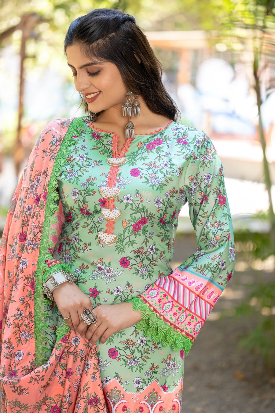 Sakeena Heavy Fancy Pair with Dupatta set.