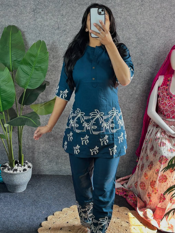 Stylish Threads Co-ords set For Ever Occation.